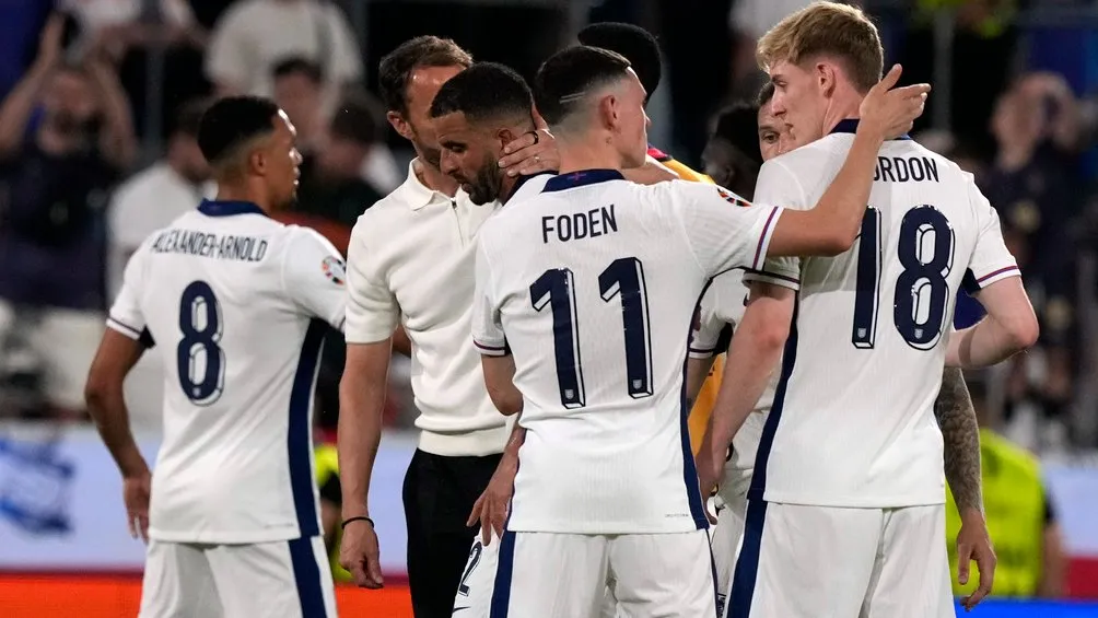 AP Inglaterra sufrió de más ante Eslovenia