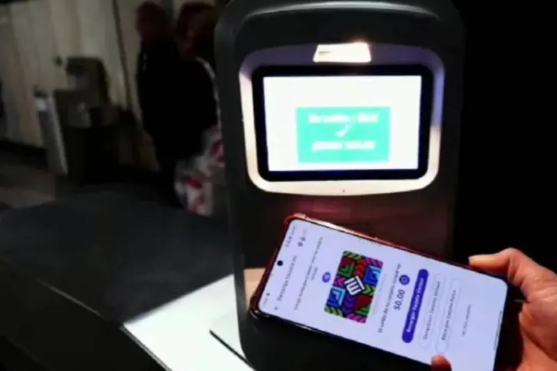 La Tarjeta MI digital busca reducir filas y facilitar los traslados diarios en la capital. / Gob CDMX
