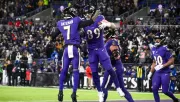 ¡Pelean por la división! Ravens vence 34-17 a Steelers y se empata la cima de la AFC Norte