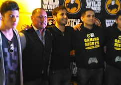 Germán Villa fue invitado especial en la Final de FIFA 17 de Buffalo Wild Wings