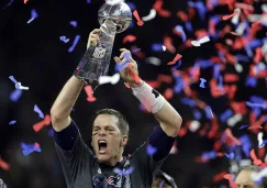 Brady levantando el Vince Lombardi