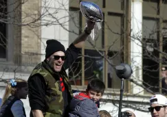 Brady festeja con su afición tras conquistar el Super Bowl LIII