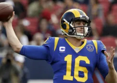 Jared Goff durante un partido de los Rams