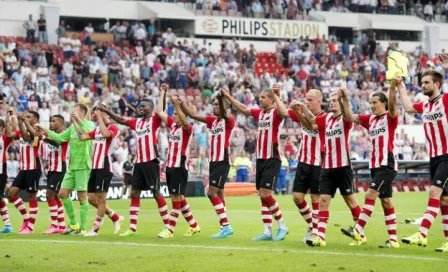  Guardado juega todo el encuentro en victoria del PSV