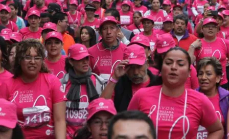 Santos invita a carrera contra el cáncer de mama