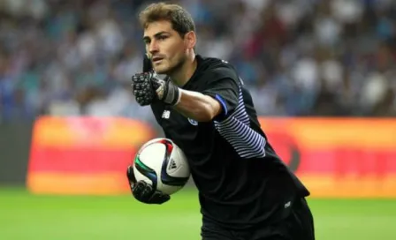 Casillas, el jugador con más partidos de Champions