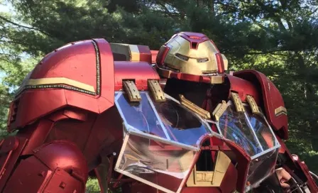 Crean disfraz de Iron man Hulkbuster en tamaño real