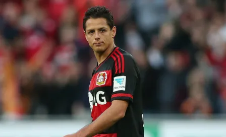 Chicharito llega a cien goles con clubes 