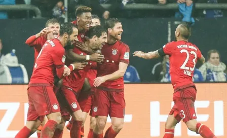 Bayern Munich vence al Schalke y se aleja en la Bundesliga