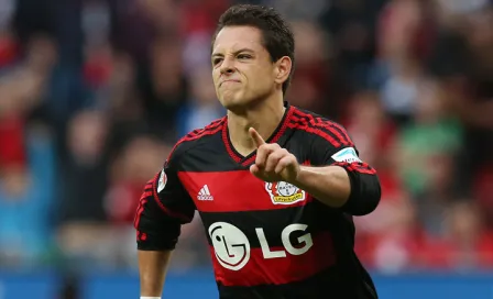 Exjugador de Man Utd ve como error la salida de Chicharito 