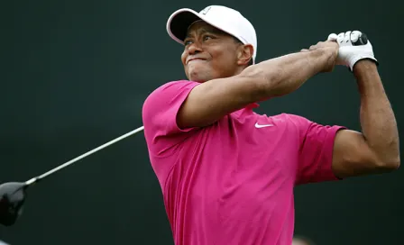 Tiger Woods cumple 40 años en un 2015 para el olvido 