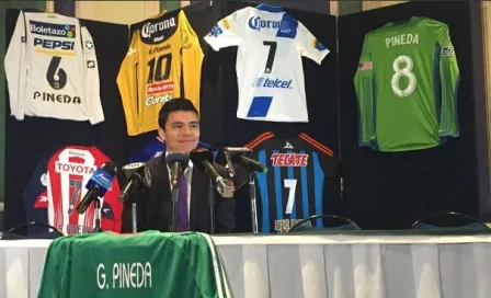 Gonzalo Pineda anuncia su retiro del futbol