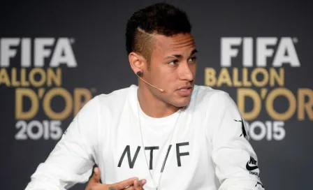 Neymar es citado a Tribunal por su fichaje con Barça