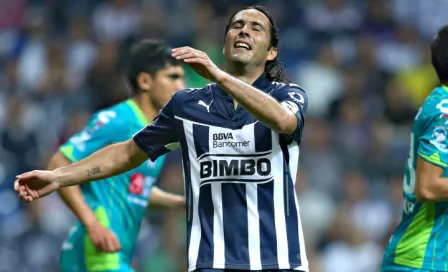 Rayados pierde invicto en casa contra San Luis