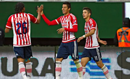 Chivas rescata un punto contra Tigres