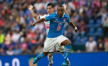 Afición de Cruz Azul espera más de Guerrón