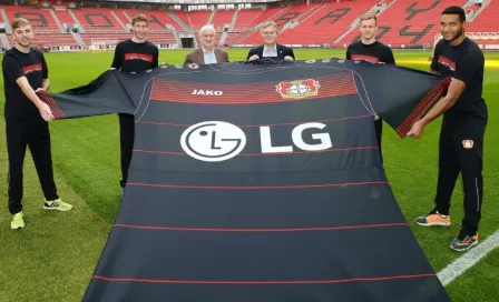 Bayer Leverkusen revela jersey de próxima temporada