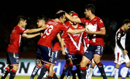 Veracruz consigue su primera victoria en el C2016