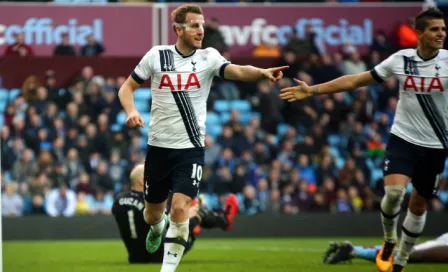 Tottenham vence al Aston Villa y se acerca a la cima en Premier