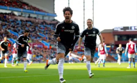 Pato se estrena en victoria del Chelsea