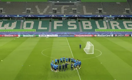 Wolfsburgo recibe al Real Madrid con el himno de la décima