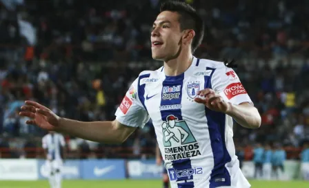 Hirving Lozano renueva por cuatro años con Tuzos