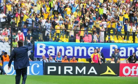  Afición azulcrema recibe con algarabía al Piojo en el Azteca 