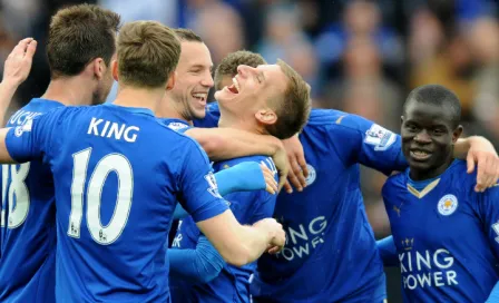 Leicester City podría coronarse en Old Trafford 