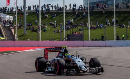 'Ponchadura cambió el resultado de mi carrera': Checo Pérez