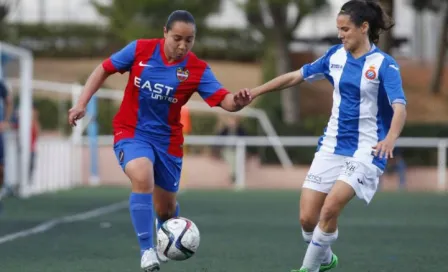 Charlyn Corral marca doblete y asistencia con el Levante