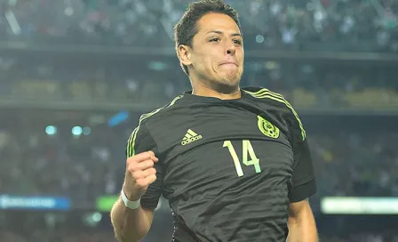 Chicharito, a dos goles de récord de Borgetti