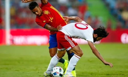 España sorprende al caer contra Georgia 