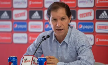 Jaime Ordiales deja dirección deportiva de Chivas