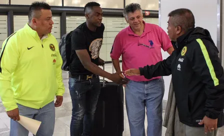 Renato Ibarra llega a México para reportar con América