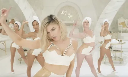 Fergie enloquece internet con candente video