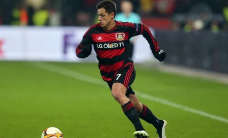 Chicharito demuestra su olfato goleador frente a la Real