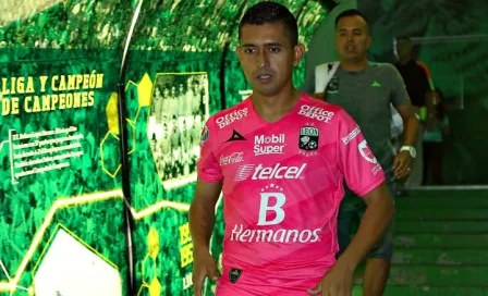 Elías Hernández causa baja del Tri por lesión