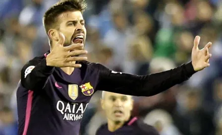 "Eres mi hombre": Piqué consuela a Ter Stegen