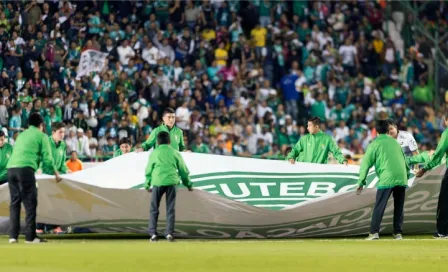 Afición de León se une a homenajes por el Chapecoense