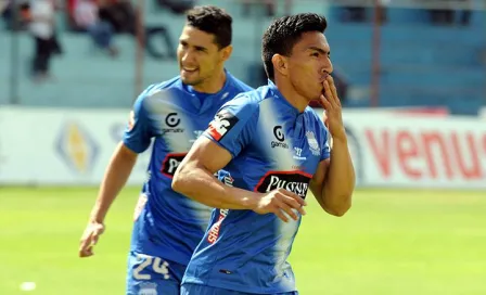 Ángel Mena, nuevo jugador de Cruz Azul 