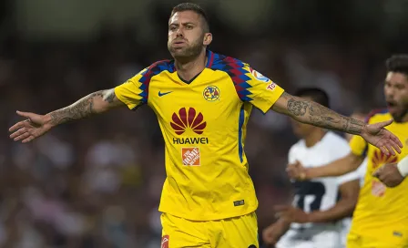 Jérémy Ménez vuelve a hacer futbol con el resto de sus compañeros del América