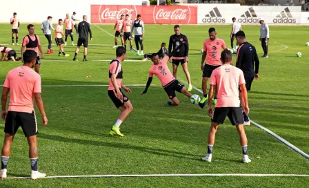 América entrena bajo la presencia del cuerpo técnico del 'Tata' Martino