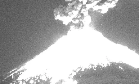 Popocatépetl registra fuerte expulsión de lava