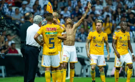 Tigres y Monterrey empatan en Clásico Regio y dejan liderato a merced del León