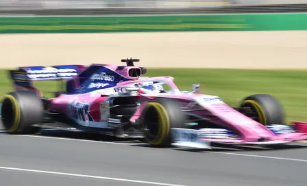 Checo Pérez no está muy contento con el balance de su auto