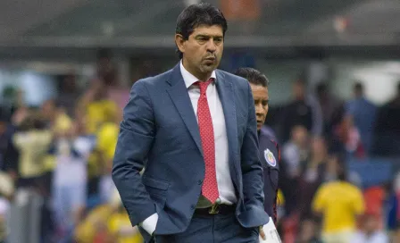 Cardozo quedaría fuera de Chivas si no avanza a Semifinales