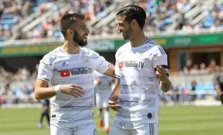 Vela no deja romance con el gol y marca hat-trick vs Earthquakes