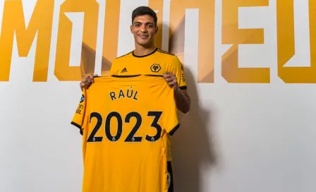  Wolverhampton hace oficial la compra de Raúl Jiménez 