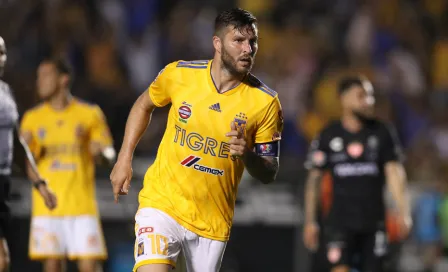 Gignac entrena al parejo que sus compañeros, pero aún es baja 