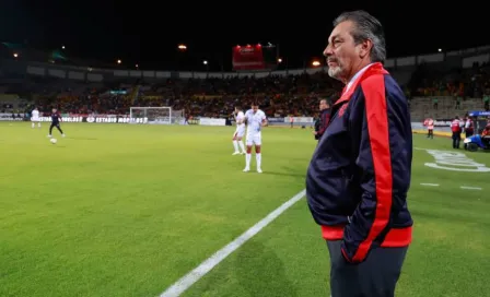 Tomás Boy regresa a un banquillo de Primera División tras casi mil días de ausencia